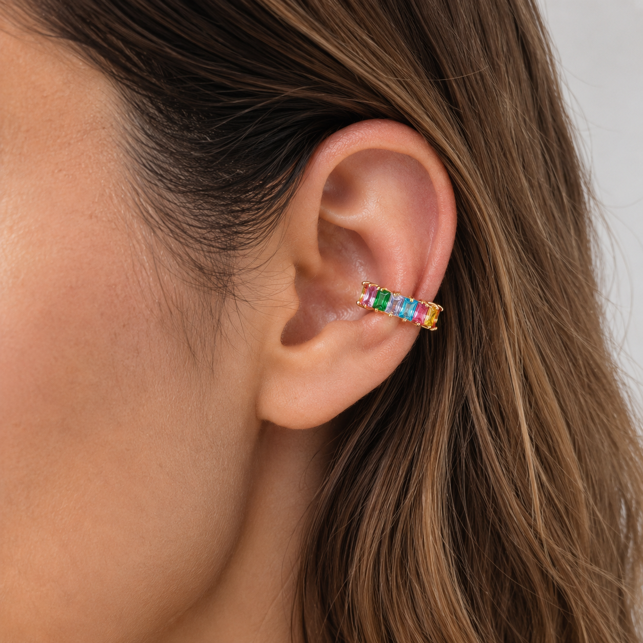 Rainbow Glow Earcuff – Gold