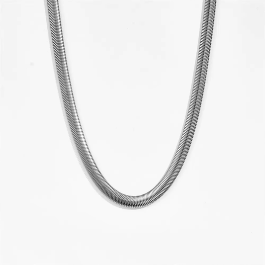 Sleek Snake Halskette – Silber