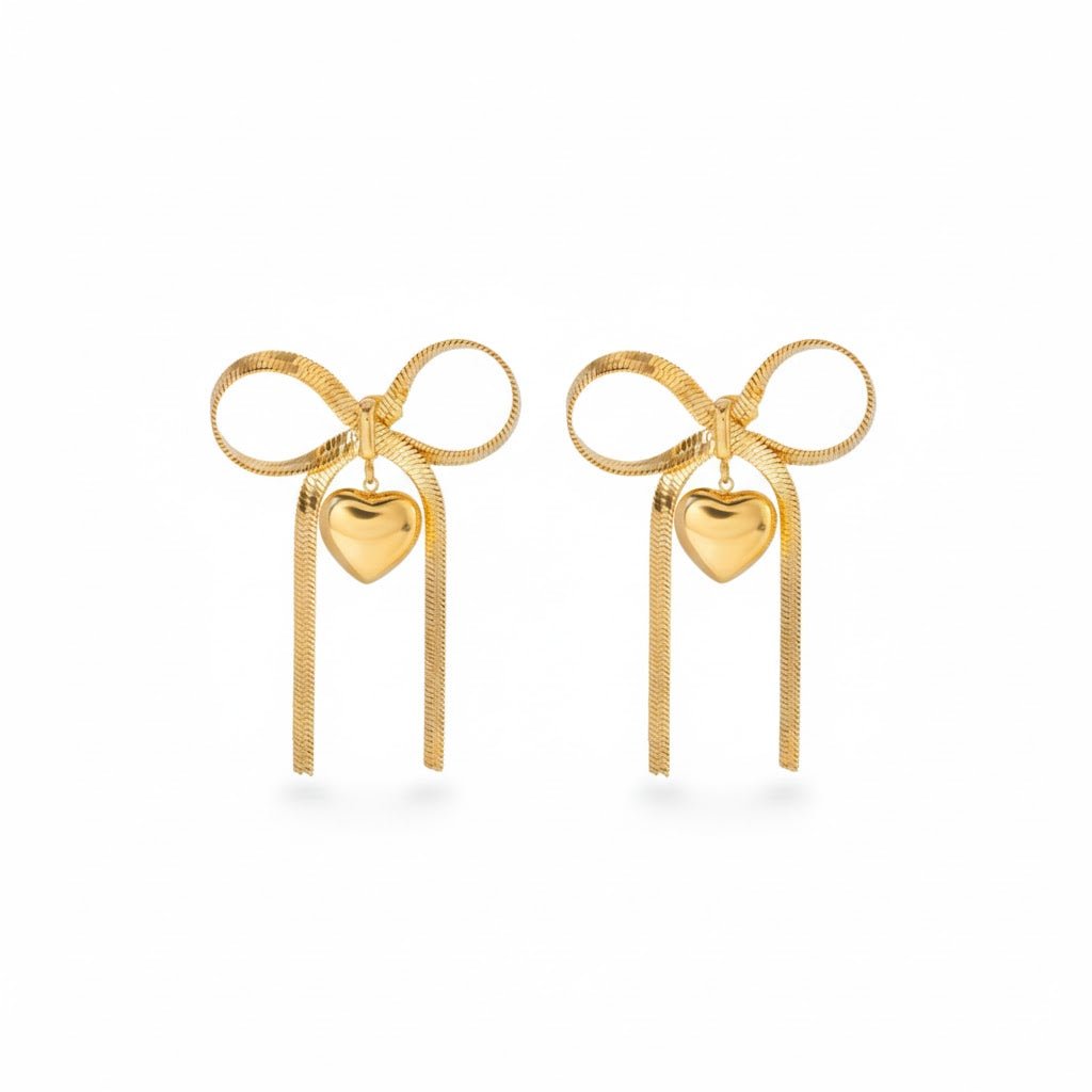 Bow & Heart Drop Earrings – Vergoldete Schleifen - Ohrringe mit Herzanhänger - PULXERA