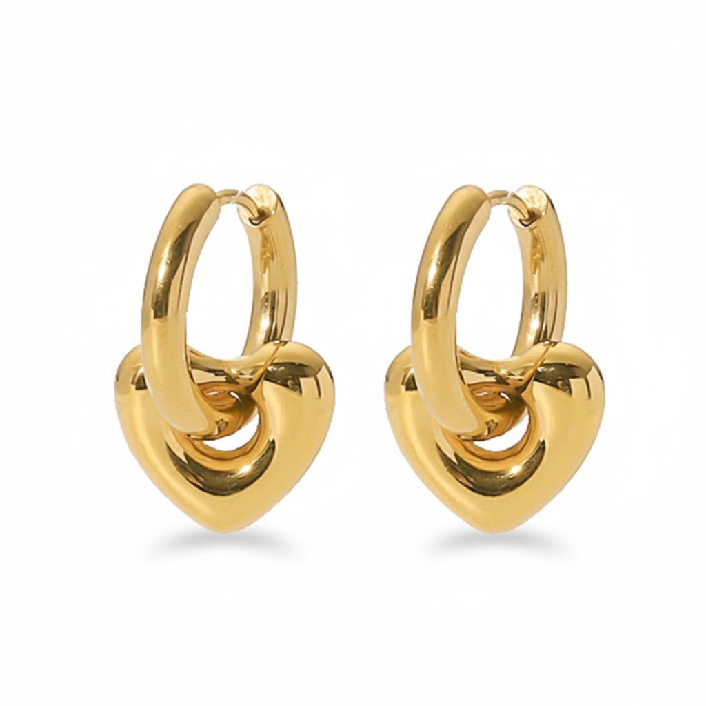 Golden Heart Hoop Earrings – Vergoldete Creolen mit Herzanhänger - PULXERA
