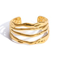 Wave Design Armreif – 18K Gold Look | Elegant & Modern - PULXERA