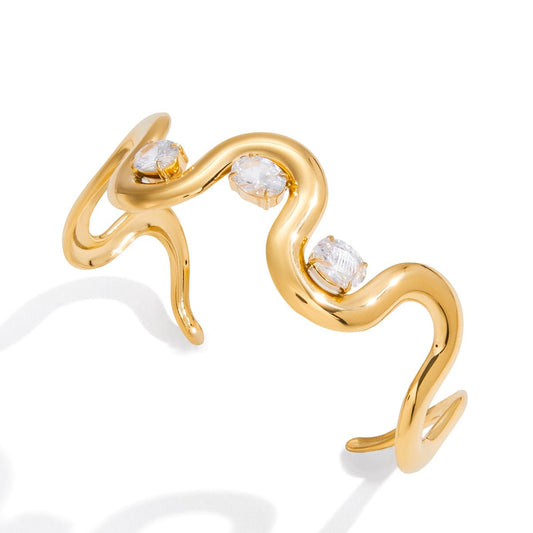 Wellen - Armband mit klaren Kristallen 18K Gold look – Modern, Elegant & Einzigartig - PULXERA